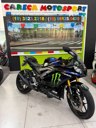 YAMAHA YZF R3 ABS YAMAHA YZF R3 ABS